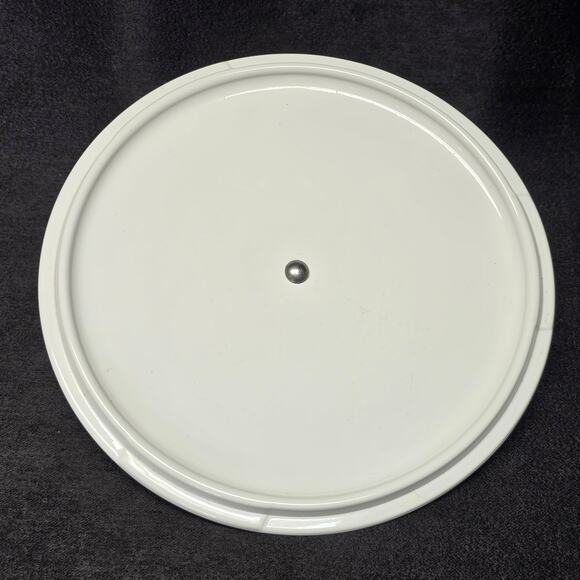 Vintage CorningWare White Casserole Round Dish 2 Qt. Replacement Lid - Picture 8 of 10